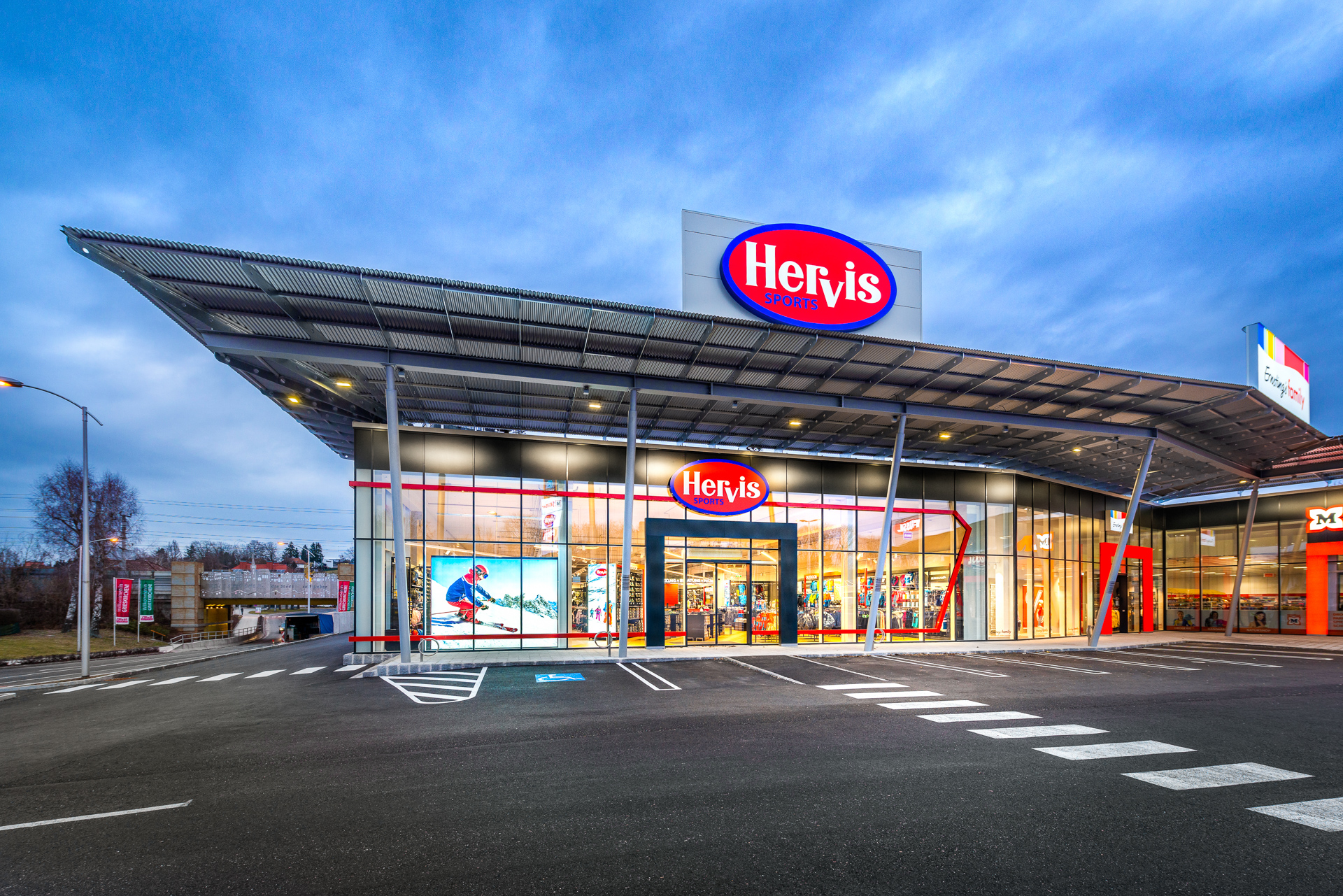 a049-Architektur-Fotograf-Fotostudio-PG_Studios_hervis_DSC1938