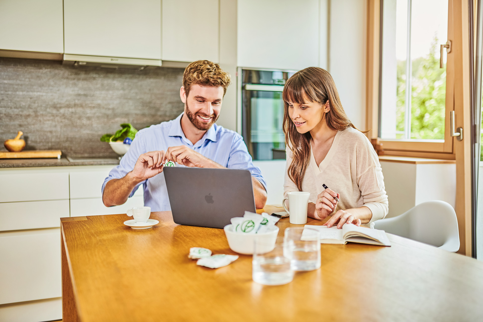 h120-People-Fashion-Fotograf-Fotostudio-PG_Studios_07_13_The_Plant_Party_Modelshooting5864_V02_plantparty