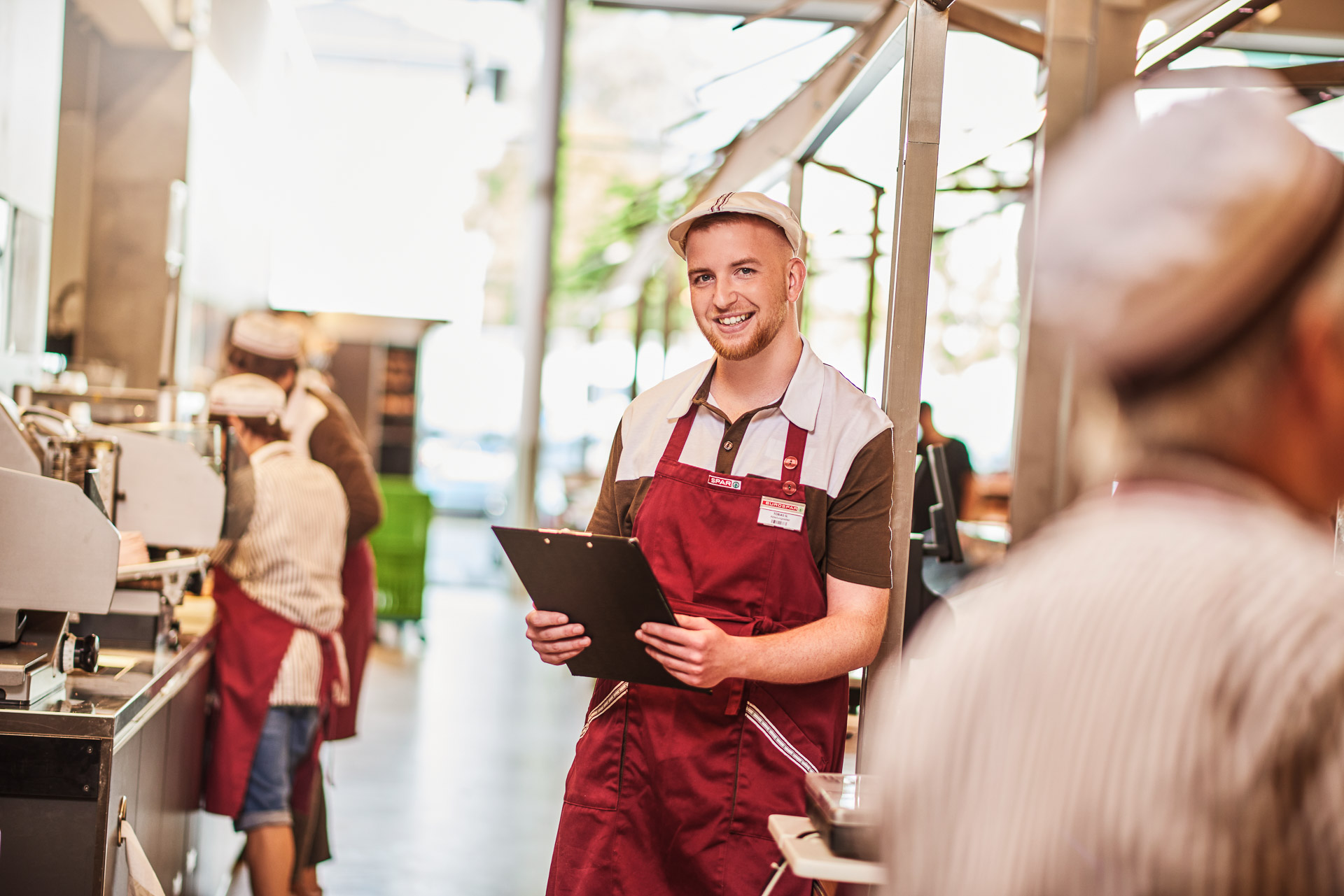 h124-People-Fashion-Fotograf-Fotostudio-PG_Studios_23_Marktleiter_Spar2131_spar