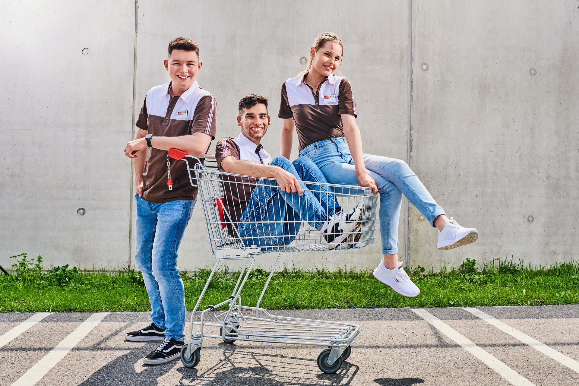 h125-People-Fashion-Fotograf-Fotostudio-PG_Studios_02_Lehrlingsshooting_Spar3106_spar_lehrlinge