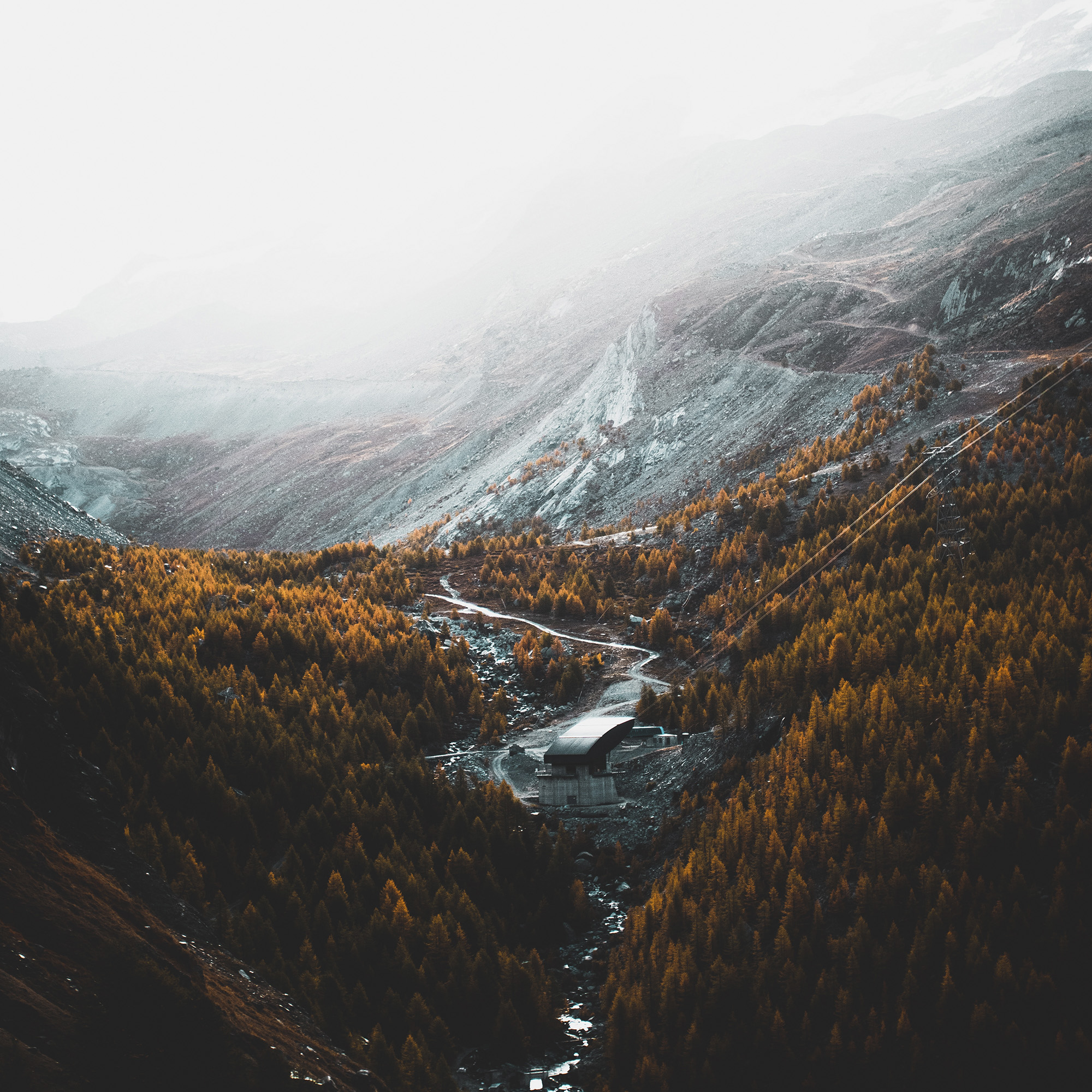 joshua-fuller-SFRVfLZ7ORo-unsplash